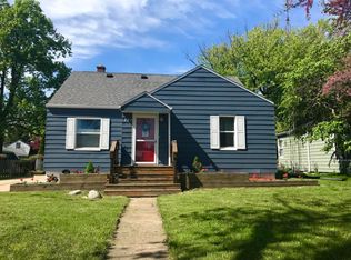 855 Kingsley Ave, Saint Joseph, MI 49085
