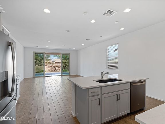 4th image of 10880 W Sarabella Dr