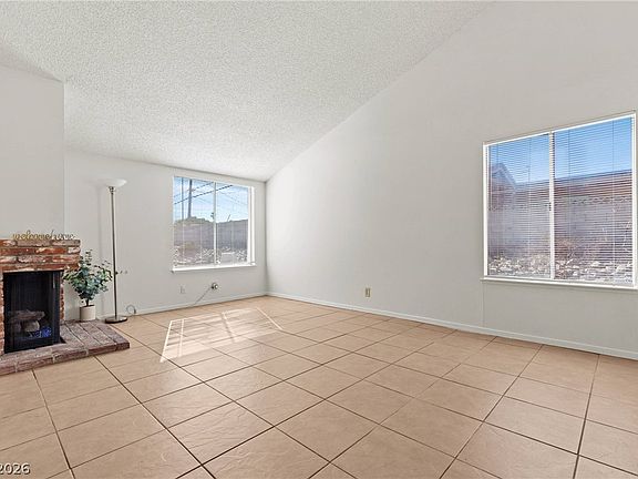 3rd image of 5720 Ridgeline Ave