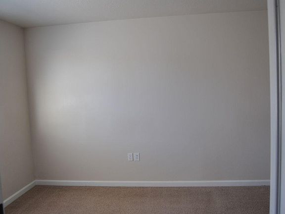 2nd image of 1560 Bullpen Way