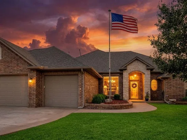 8616 NW 113th Ct, Oklahoma City, OK 73162
