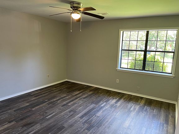 5th image of 2005 Falls Branch Ln