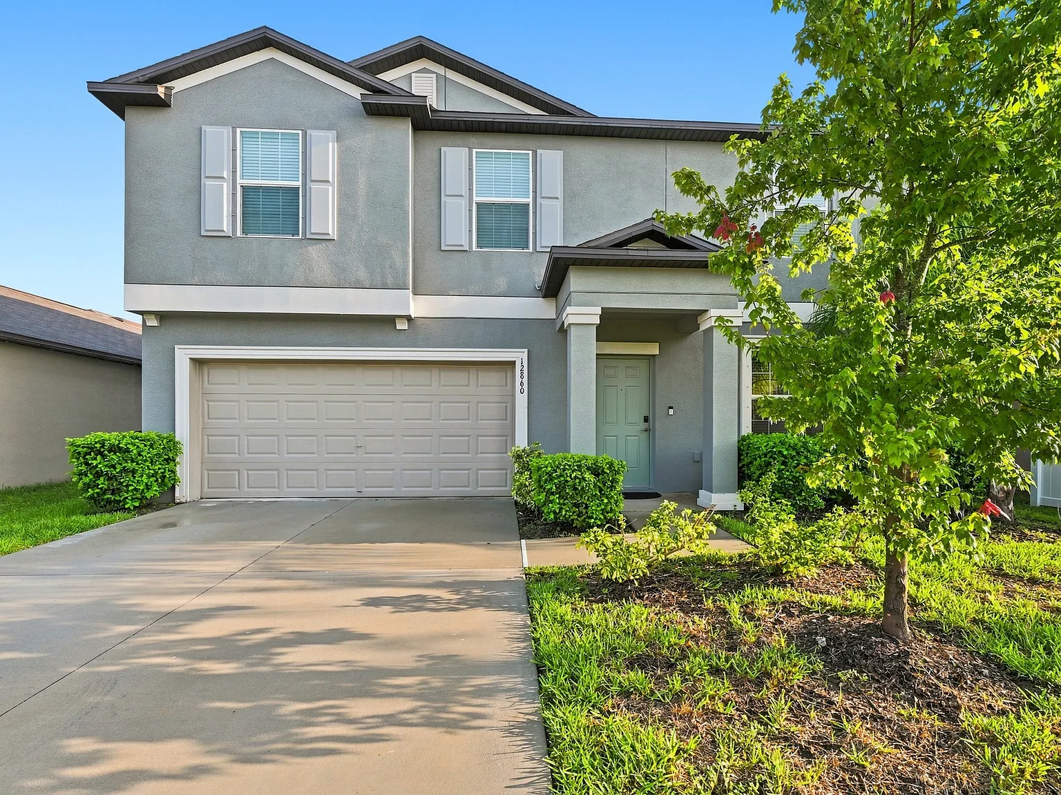 4 bed, 2.5 bath, 2633 sqft, $2,650 — Photo 1