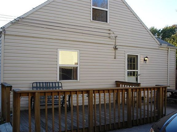 Deck for Relaxation and Summer Fun