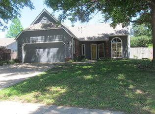 1409 S Willow Ave, Broken Arrow, OK 74012