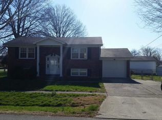 5901 Santa Fe Trl, Louisville, KY 40258