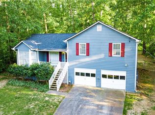 129 Spring Dr, Hiram, GA 30141