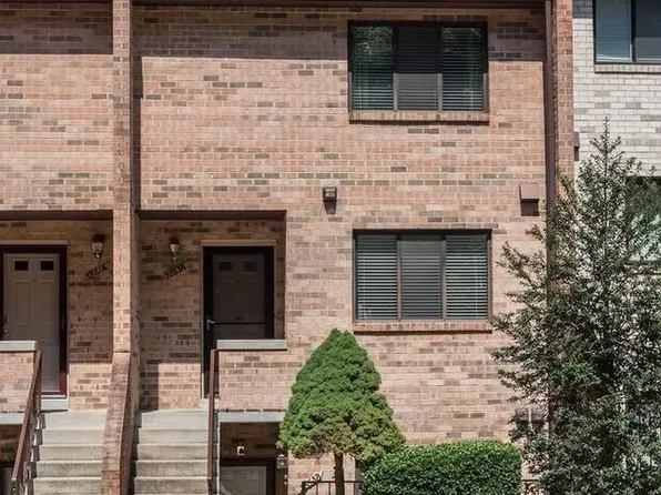 3863B Steppes Ct #B, Falls Church, VA 22041