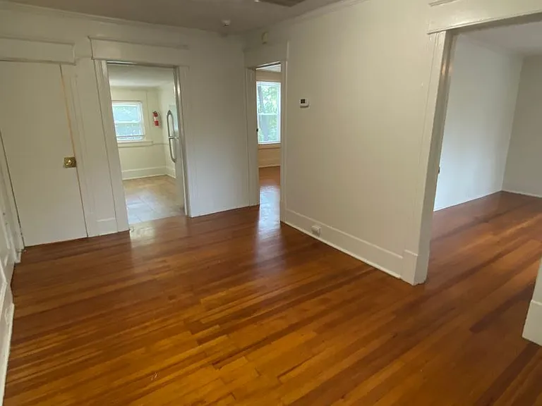 1005 N Buchanan Blvd #B — Photo 7