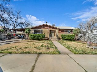 366 S 100 W, Hurricane, UT 84737