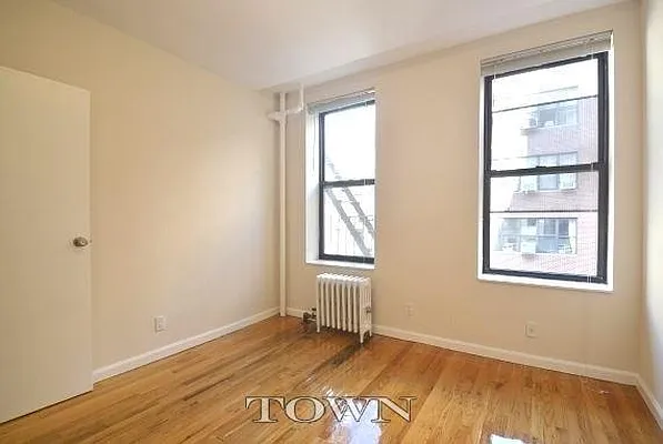 Rented by Town Residential | media 19