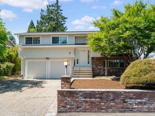 15081 SE Mount Royale Ct, Milwaukie, OR 97267