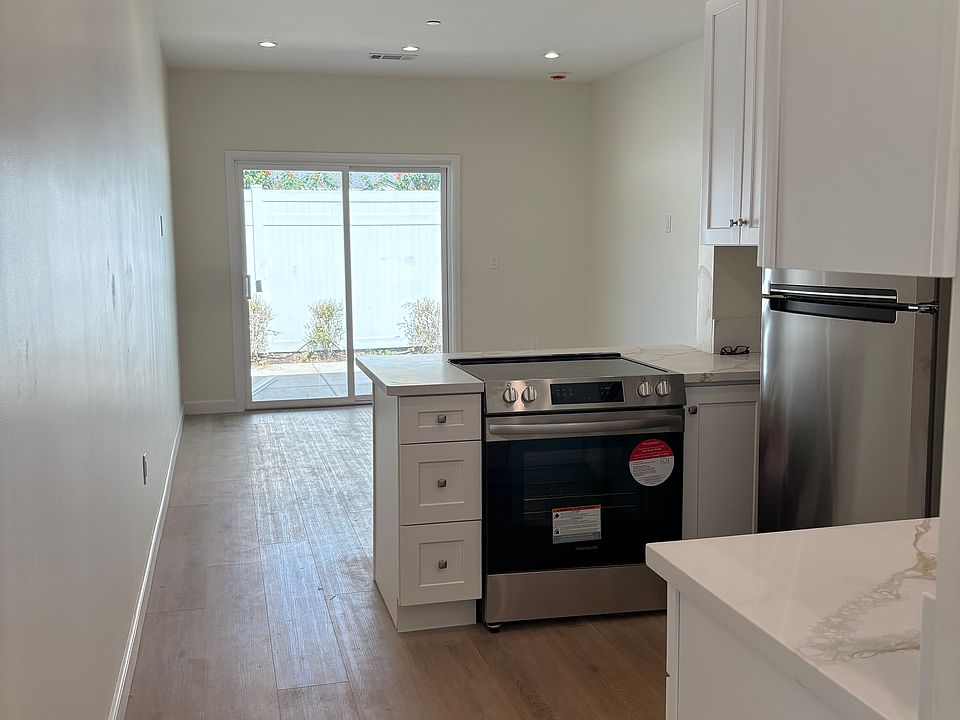 Kitchen/Living area