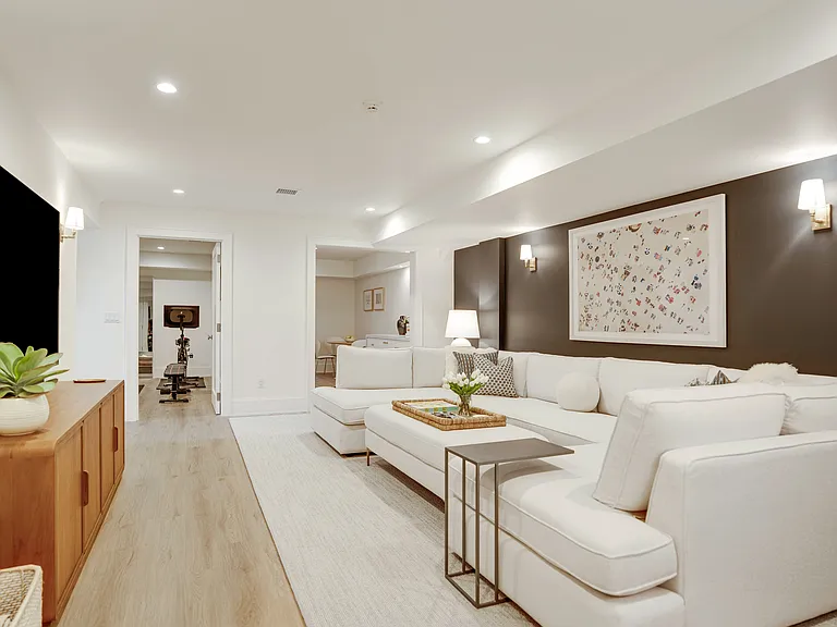 31 Mecox Bay Ln — Photo 33