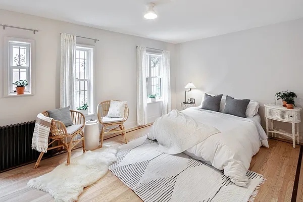 Rented by Compass | media 14