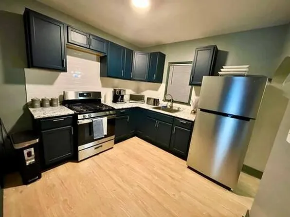 3333 W 98th St, Cleveland, OH 44102