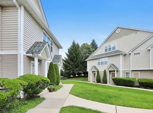 3 Mayer Dr, Clifton, NJ 07012