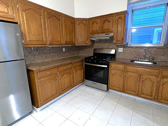 3rd image of 25-67 42nd St #1