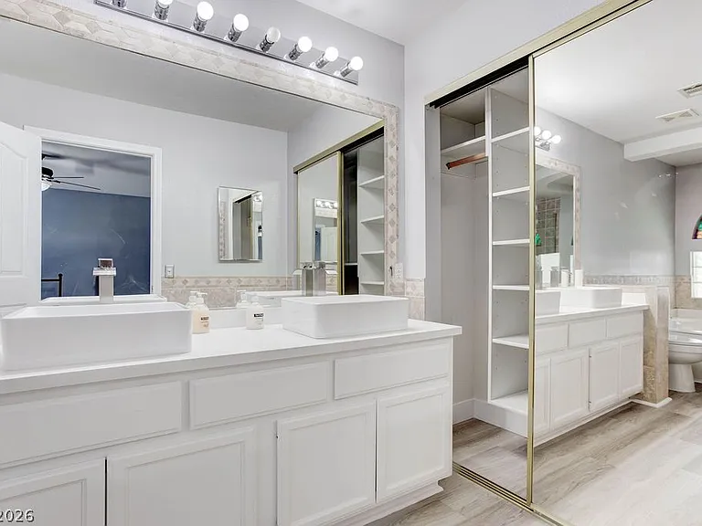 1 Rising Sun Ct — Photo 35