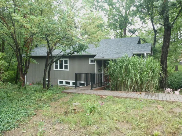 1115 Ridge Rd, Columbia, MO 65203