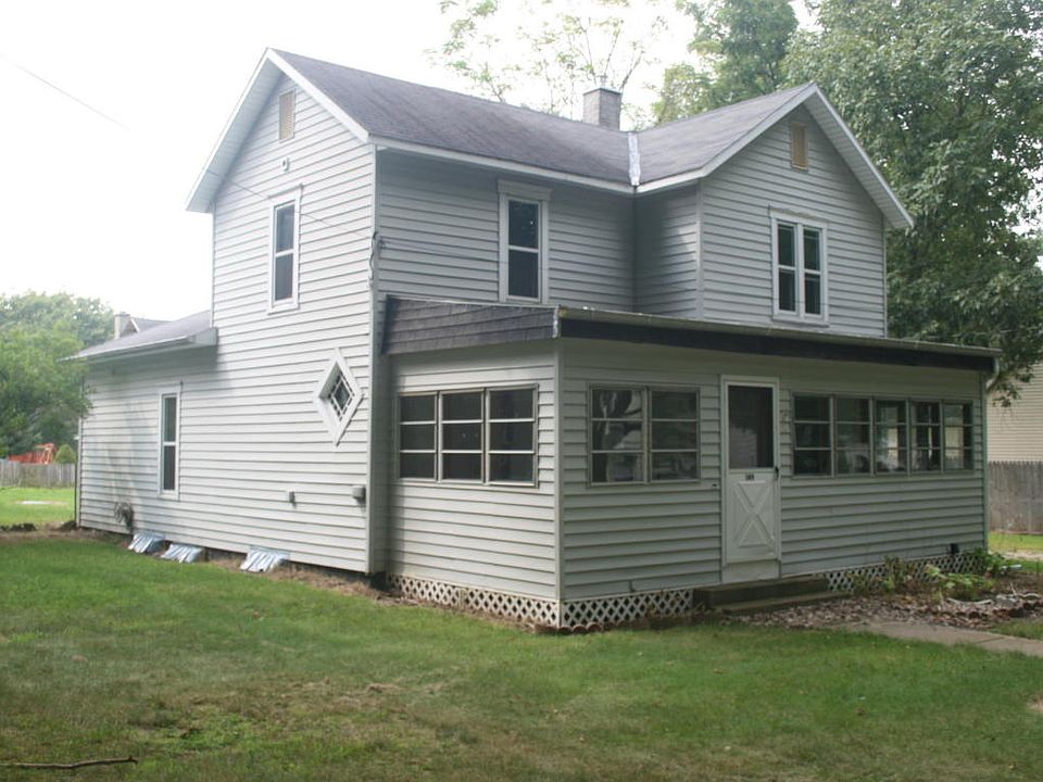 1st image of 149 N Kingsbury Ave