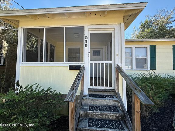 2nd image of 250 E 48TH Street