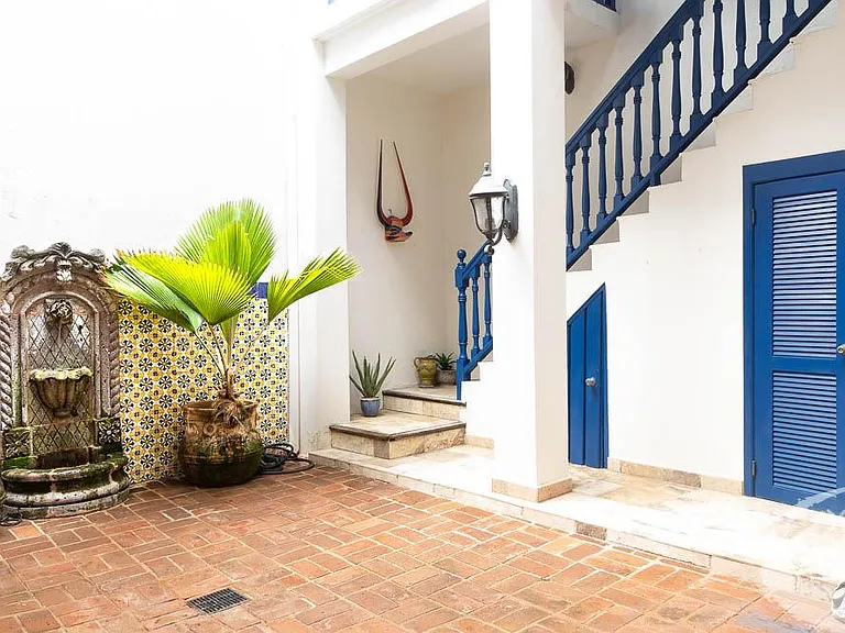 50 Calle De La Cres — Photo 3