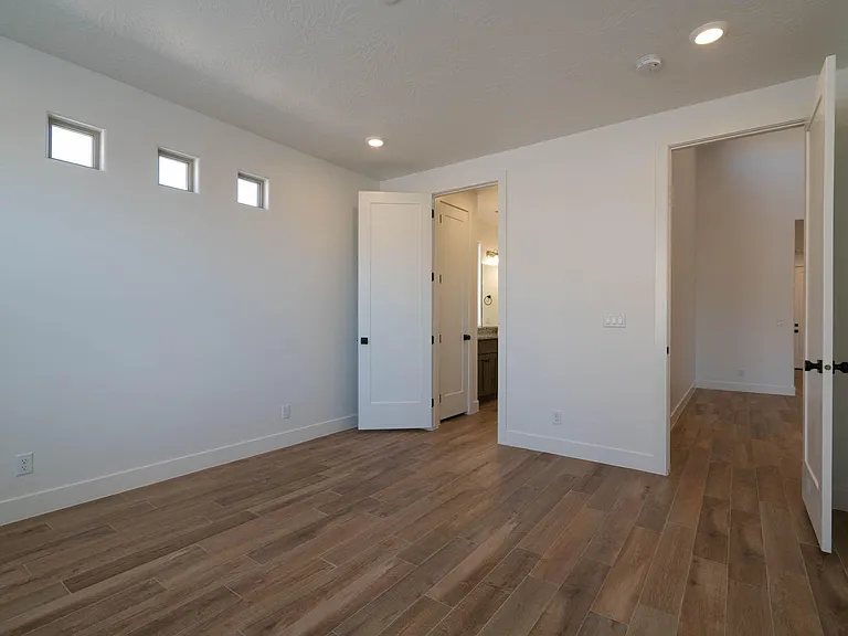 795 N Via Modelo Cir — Photo 29