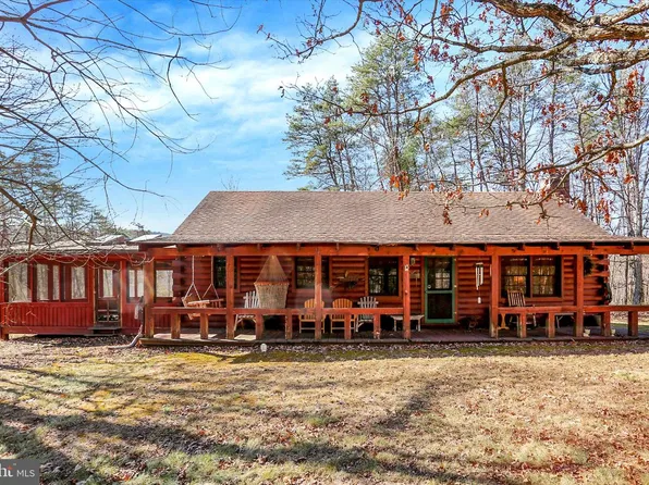 1895 Artemas Rd, Artemas, PA 17211