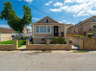 3096 Fearn Pl, Bronx, NY 10465
