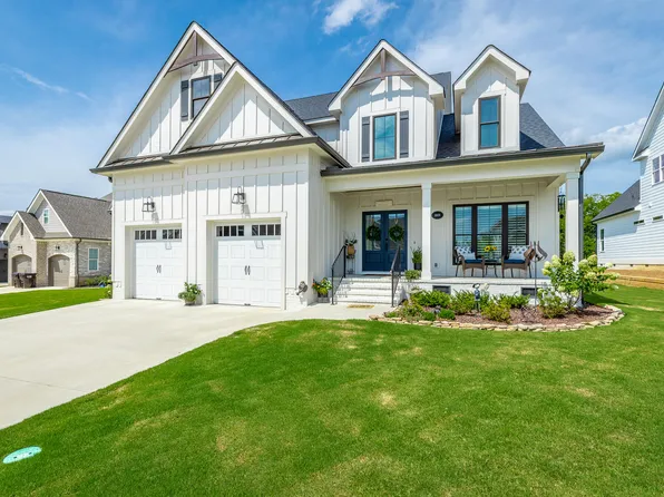 8809 Grey Reed Dr, Ooltewah, TN 37363
