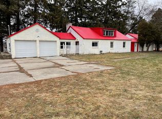 5599 Hc Edmore Rd, Cedar Lake, MI 48812