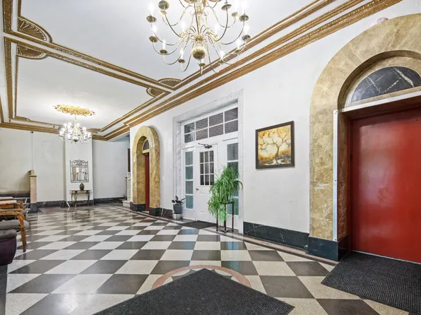 680 81st Street image 19 of 26