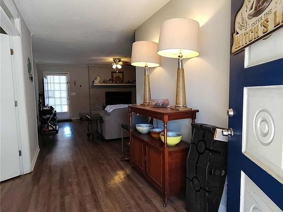2nd image of 1717 59th Ave E