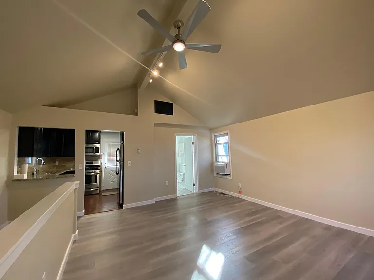 502 High St — Photo 9