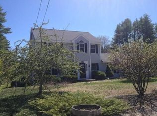 24 Worcester Rd, Townsend, MA 01469
