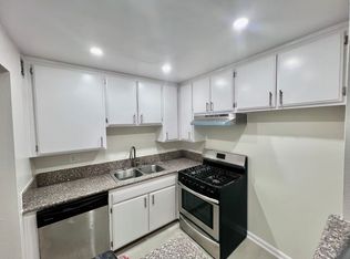 Haskell Regency, Van Nuys, CA 91406