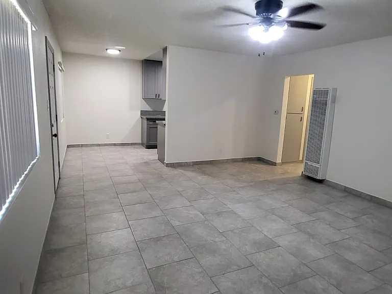 560 E Pleasant St #3 — Photo 8