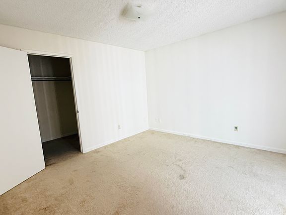 4th image of 808 Balboa Ave #4