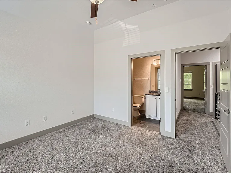 12264 Abbey Glen Ln — Photo 9