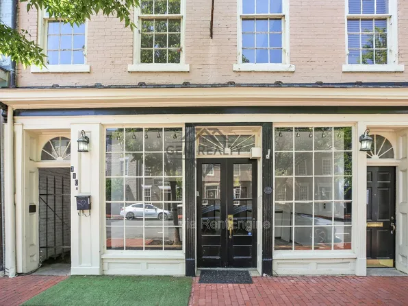 710 Caroline St APT D, Fredericksburg, VA 22401