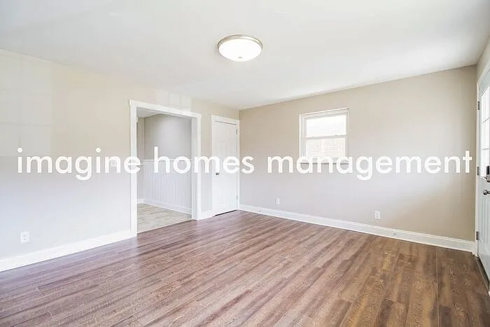 1482 Verdale Dr — Photo 5