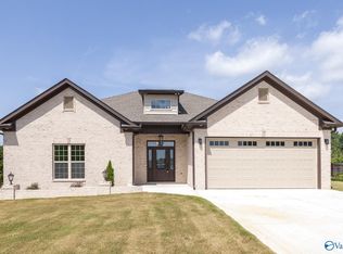 1085 Kyle Rd NE, Hartselle, AL 35640