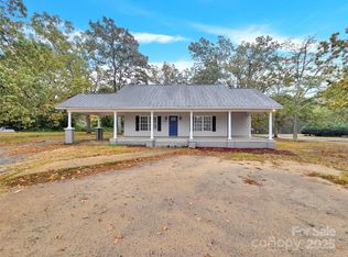 1241 S Lafayette St, Shelby, NC 28152