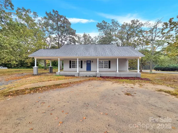 1241 S Lafayette St, Shelby, NC 28152