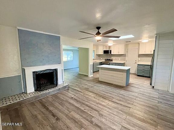 4th image of 10449 Aphonia Dr