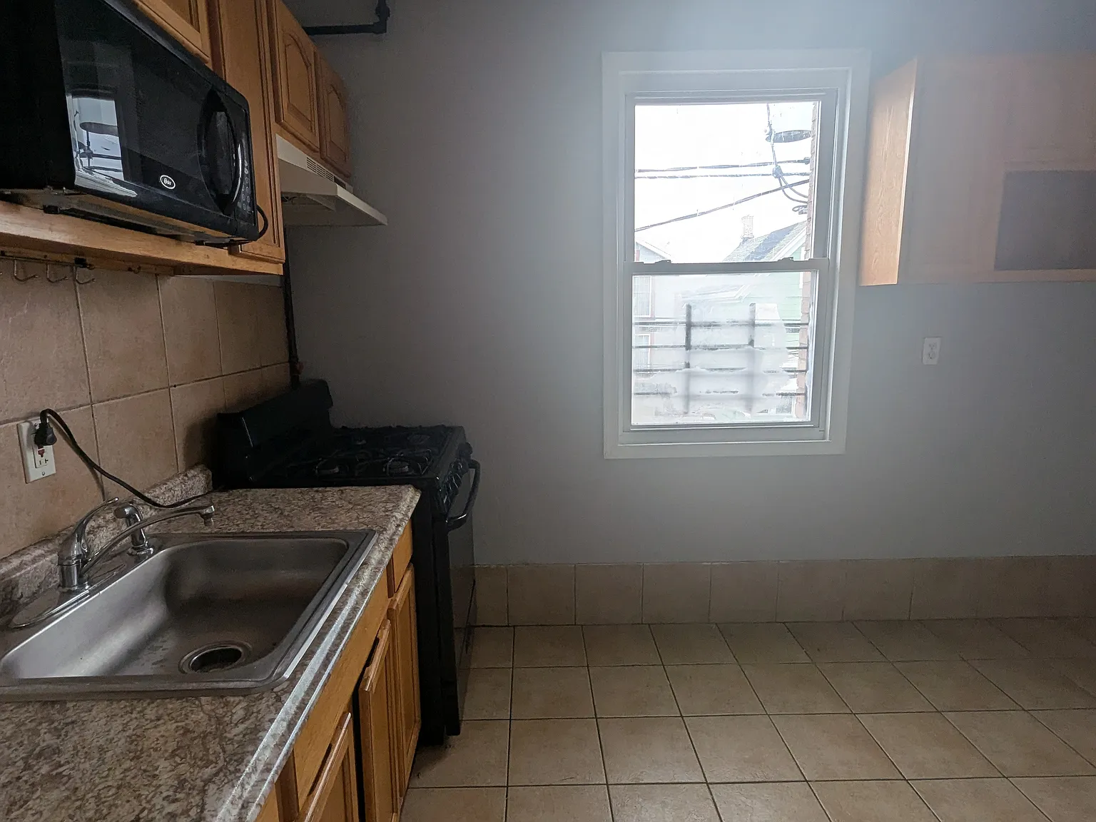 2 bed, $1,775 — Photo 4