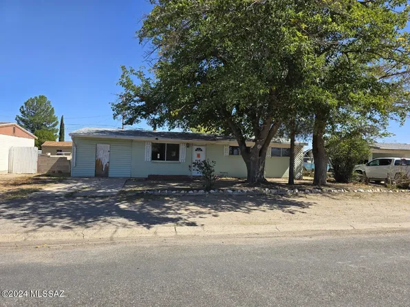 811 N Douglas Ave, Willcox, AZ 85643
