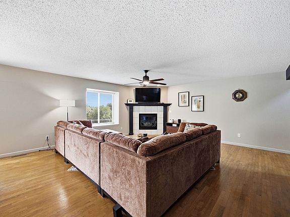 5th image of 2745 Pheasant Ridge Ct