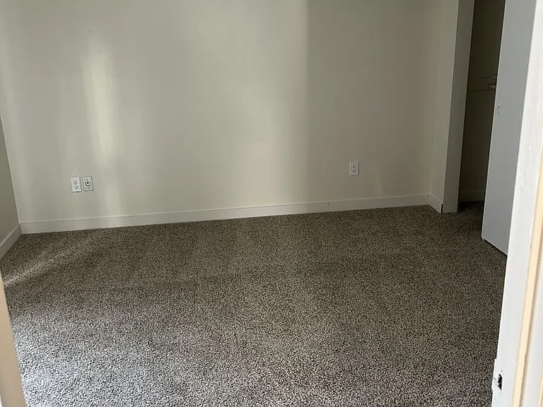 34003 1st Cir S — Photo 9